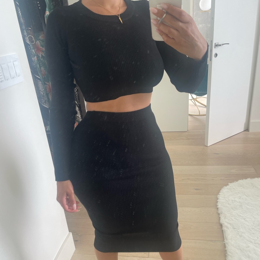 naked wardrobe bodycon ribbed skirt set